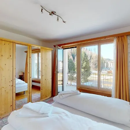 Abitaziun Ova Cotschna 3b - Daire